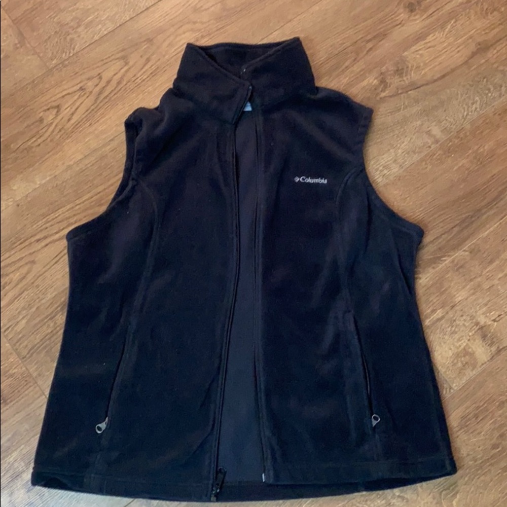 Columbia Black Fleece Vest